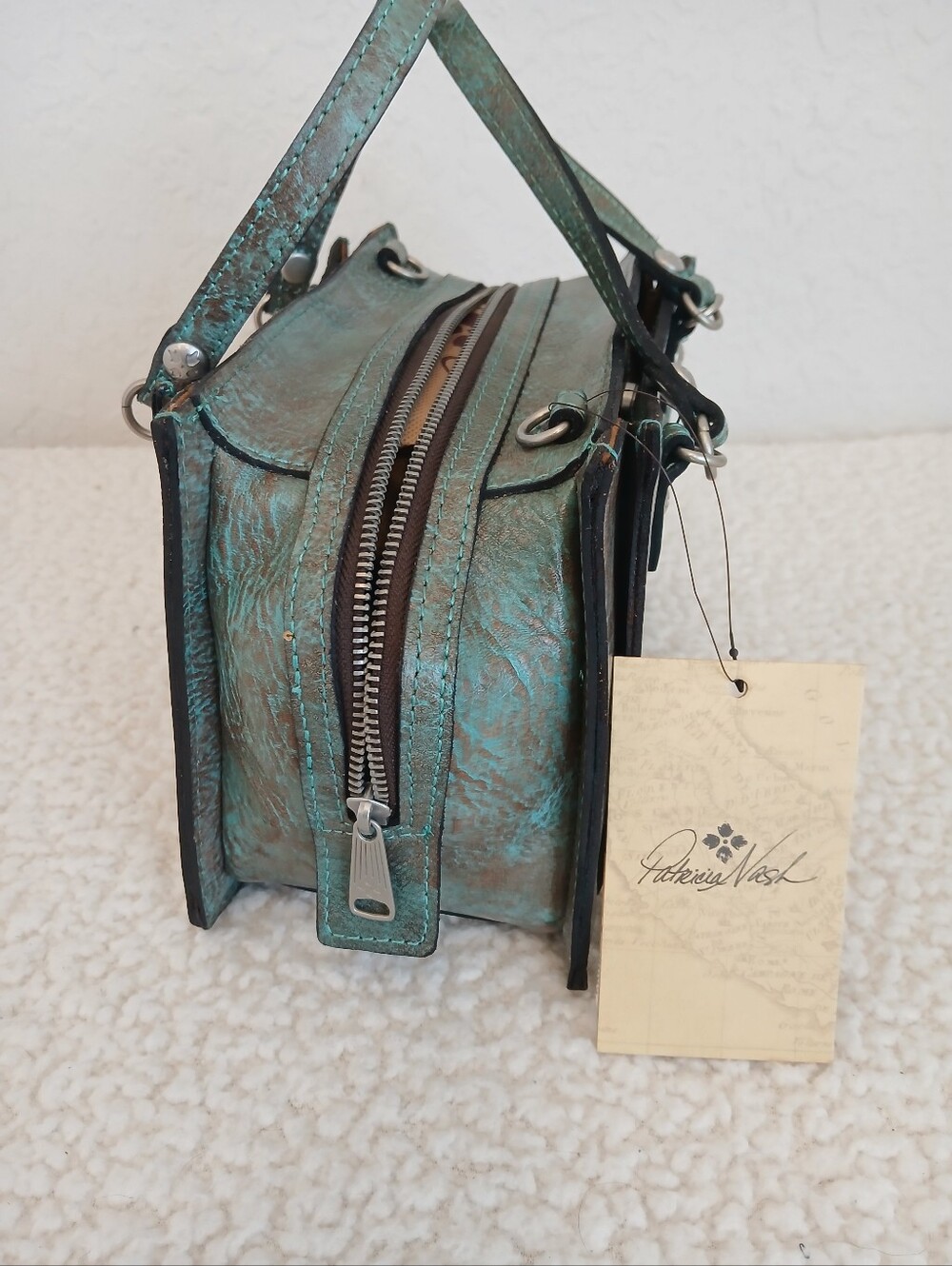 Patricia Nash Corana Tooled Turquoise NWT - Picture 3 of 9